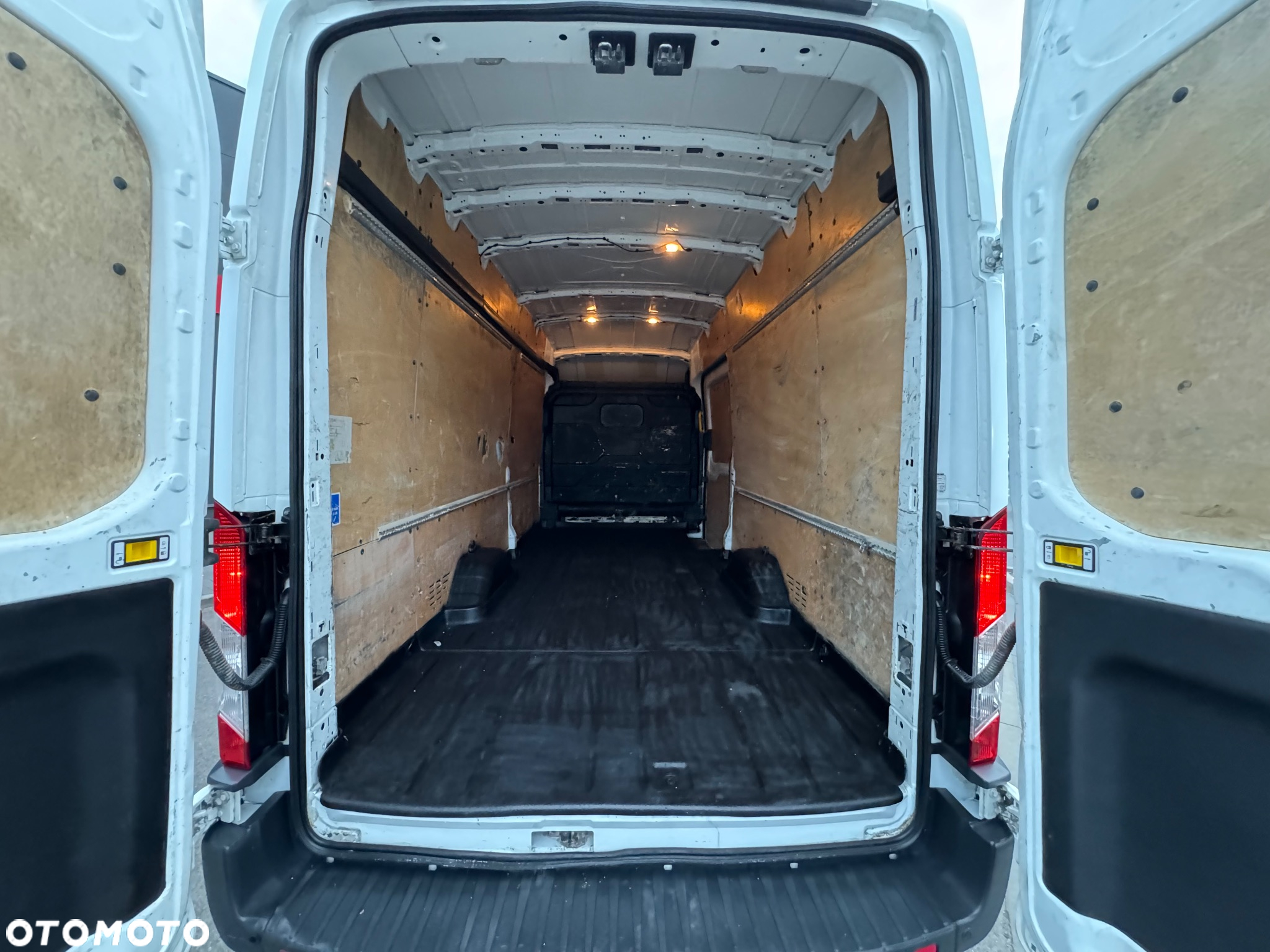 Ford Transit JUMBO - 8