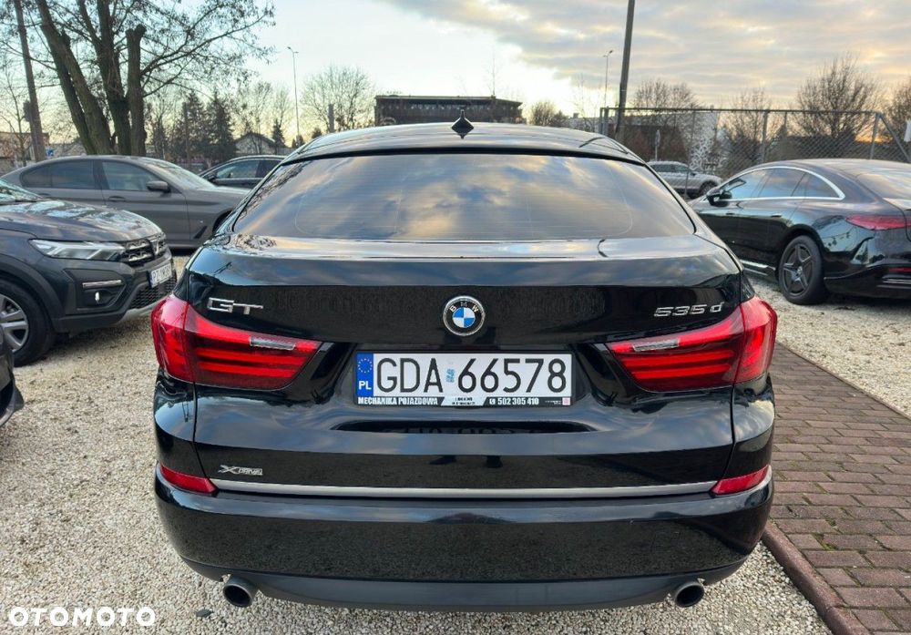 BMW 5GT - 6