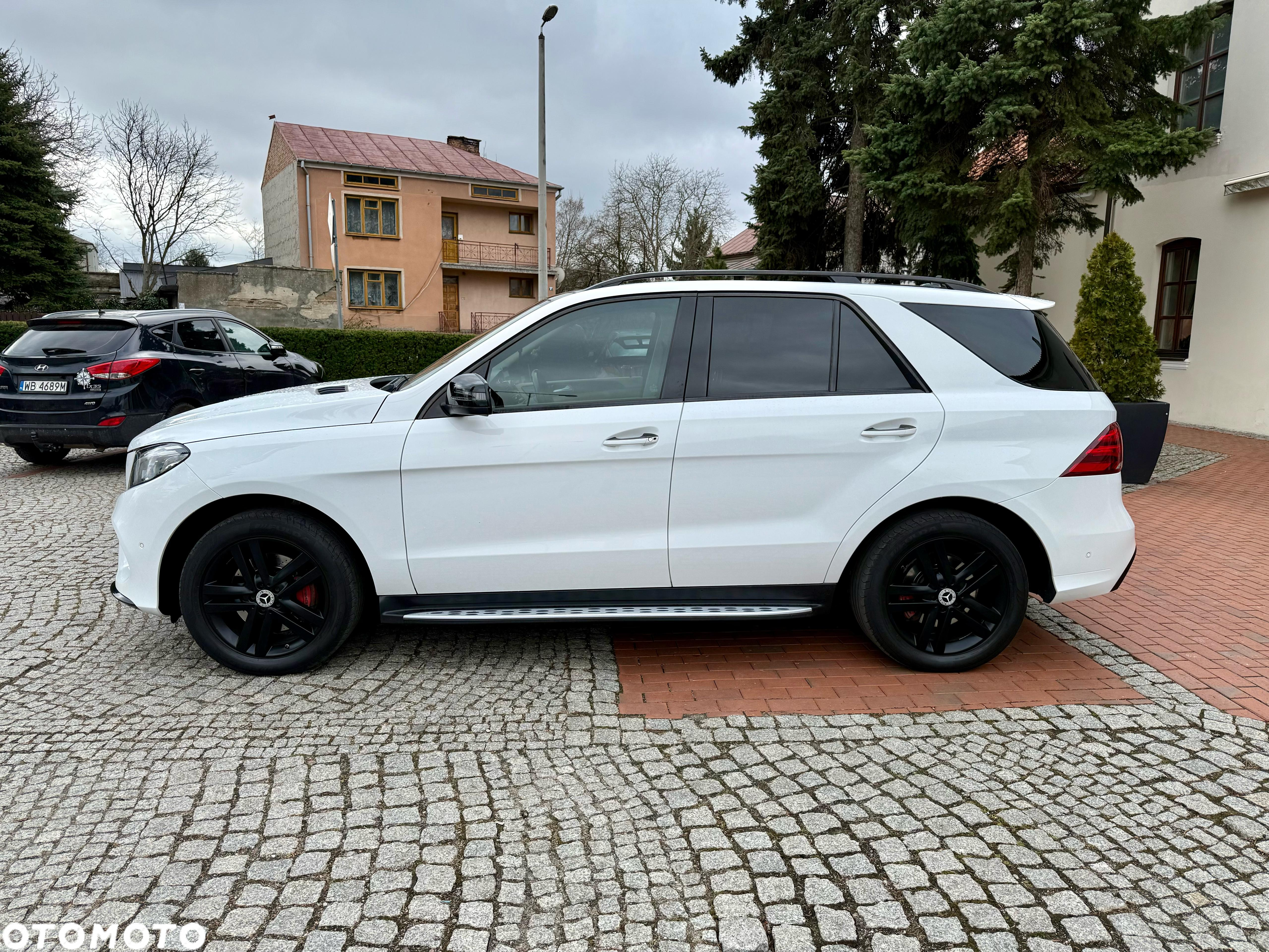 Mercedes-Benz GLE 350 d 4-Matic - 4