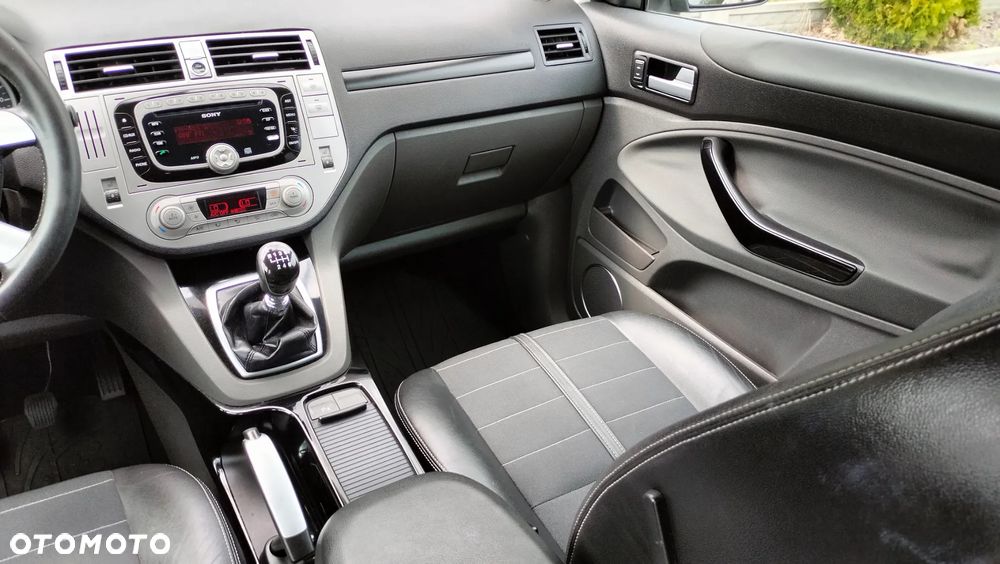 Ford Kuga 2.0 TDCi Individual - 23