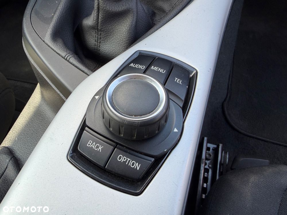 BMW Seria 1 118d Urban Line - 16