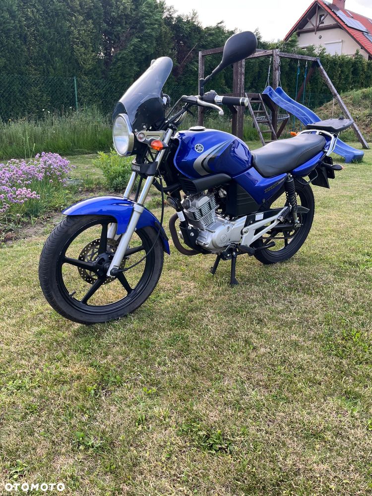 Yamaha YBR - 4