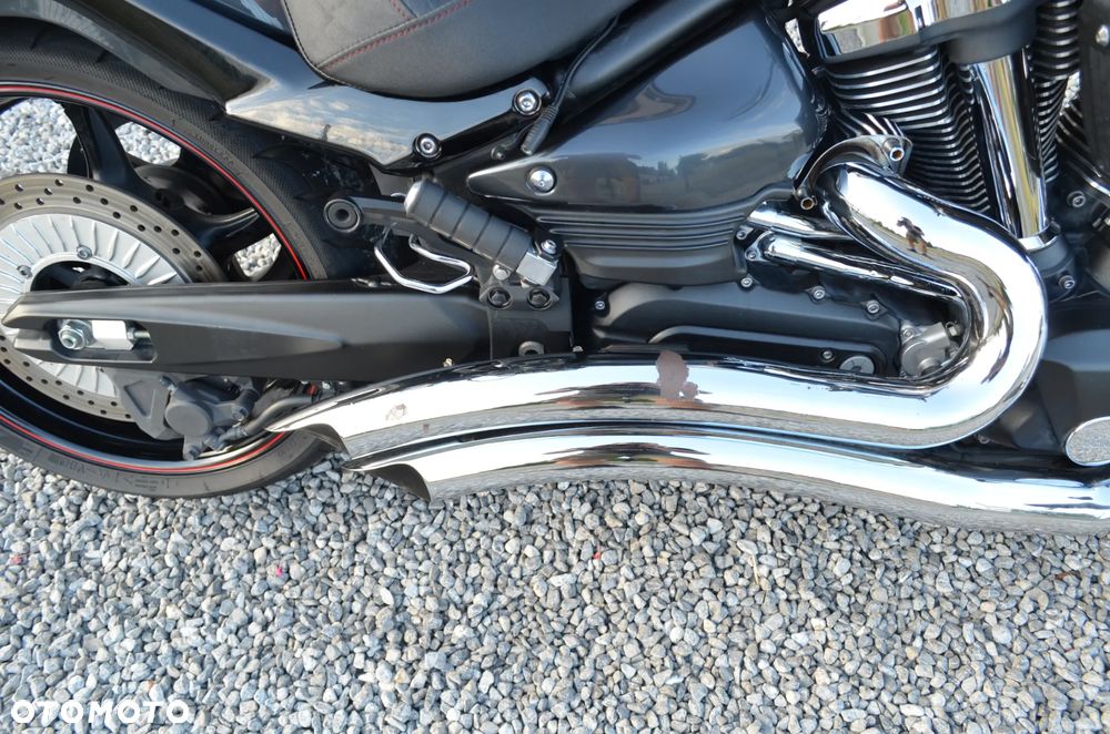 Yamaha Raider - 10