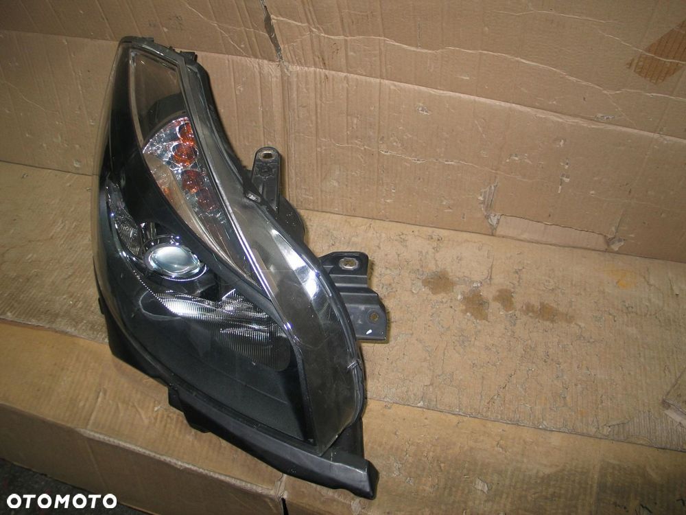 Lampa przod renault clio 3 III 05-12r. 8200261612 europa - 7