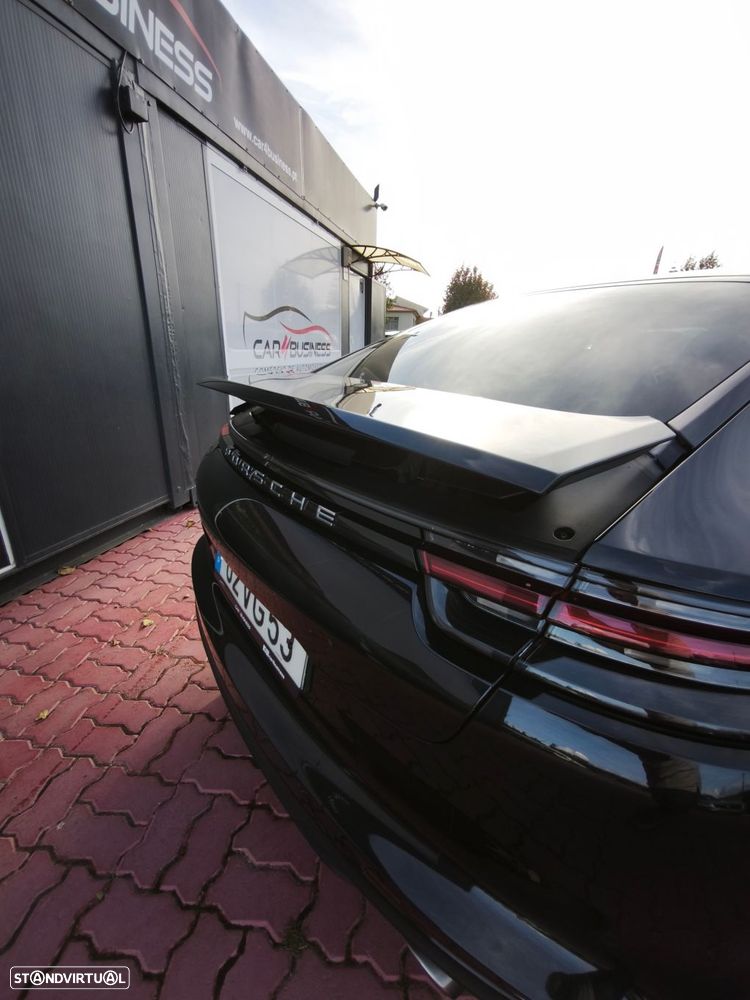 Porsche Panamera 4 E-Hybrid - 11