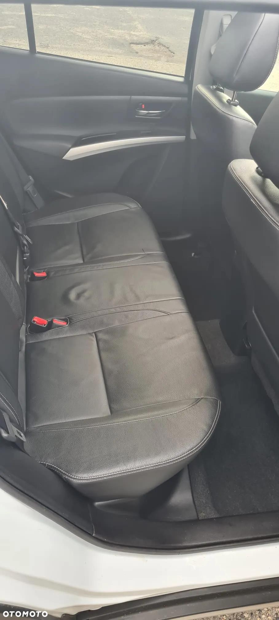 Suzuki SX4 S-Cross 1.6 DDiS Premium Plus - 9