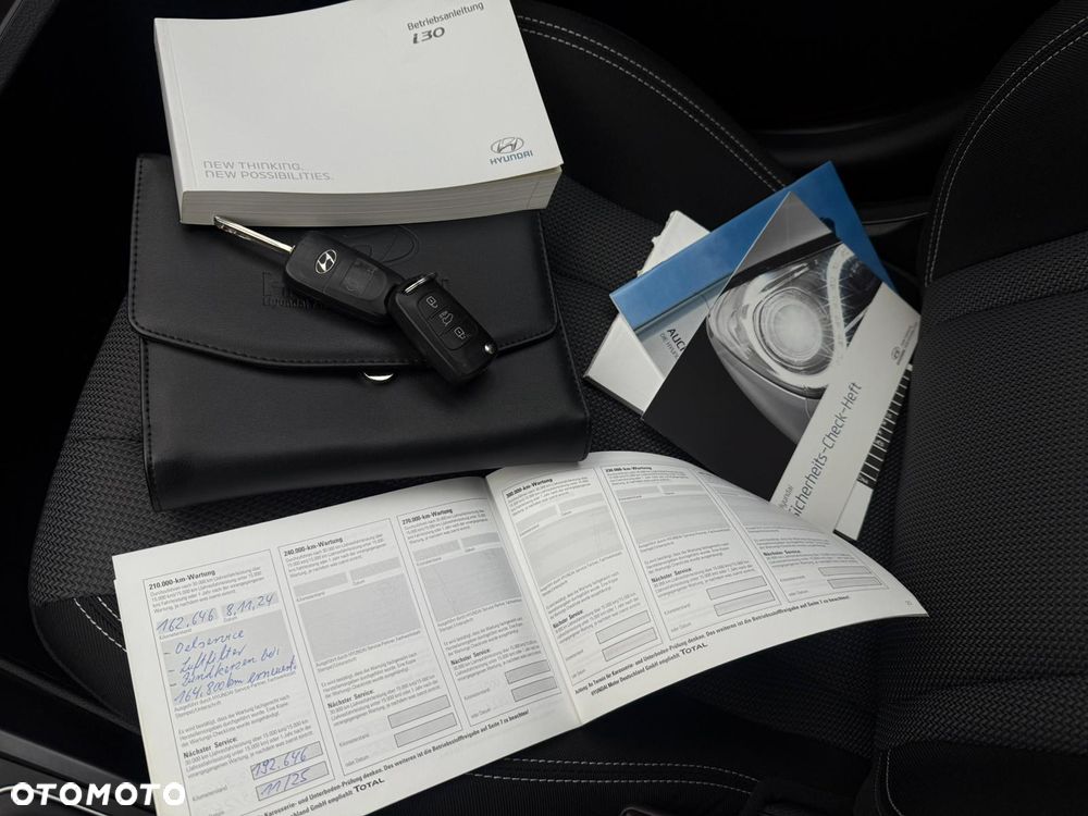 Hyundai i30 blue 1.6 GDI Passion - 6
