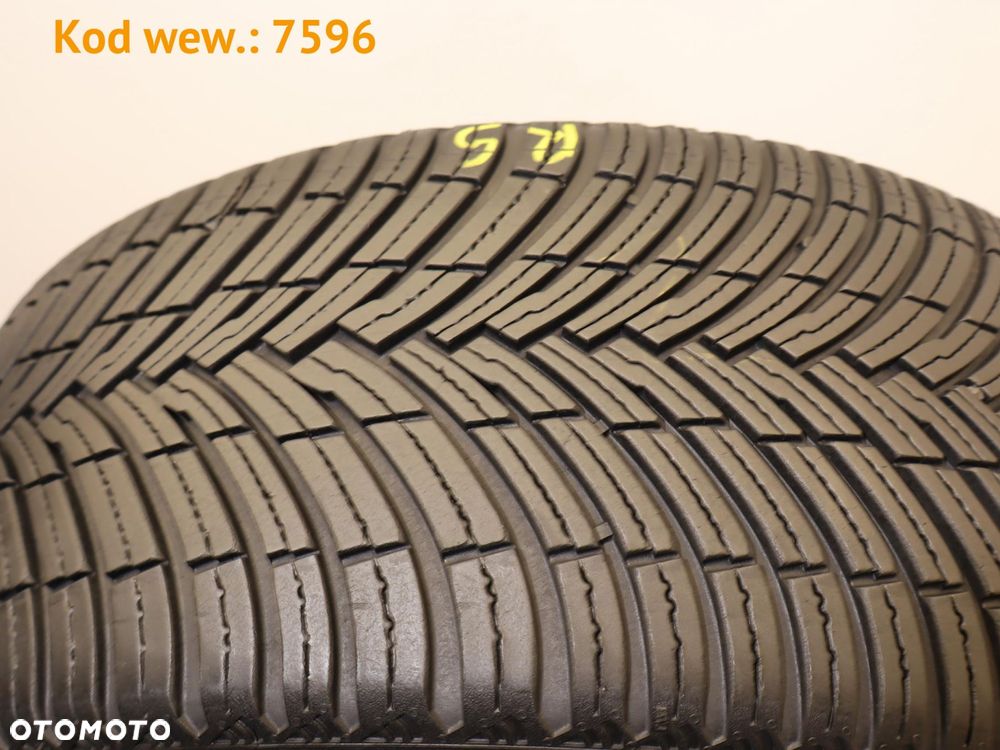 Pirelli AllSeason Cinturato SF3 - 235/40 R19 - 8