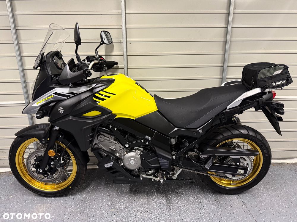 Suzuki V-STROM - 14