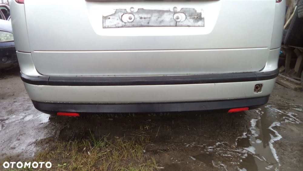 Zderzak tył Ford Focus MK2 kombi lakier 03 - 1