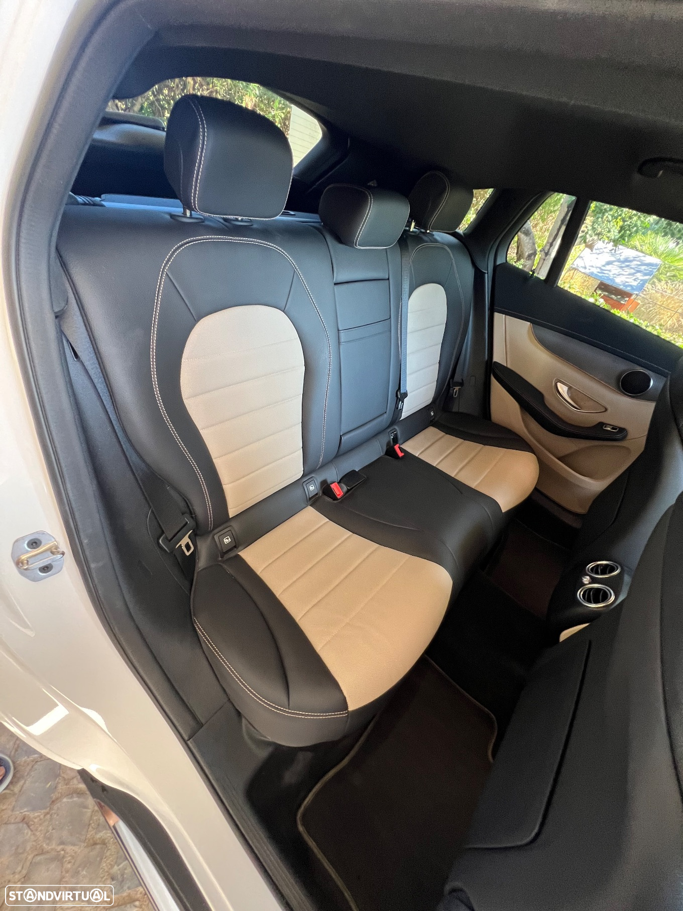 Mercedes-Benz EQC 400 4Matic - 14