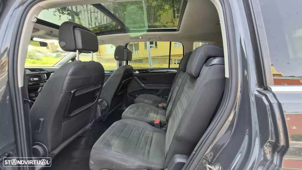VW Touran 2.0 TDI Highline - 11