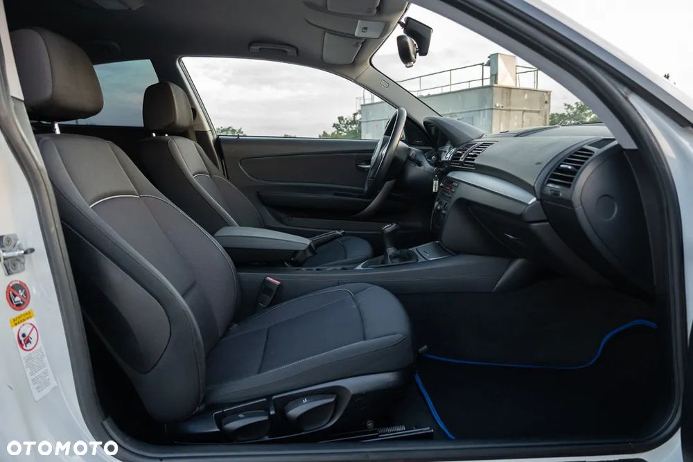 BMW Seria 1 116d - 18