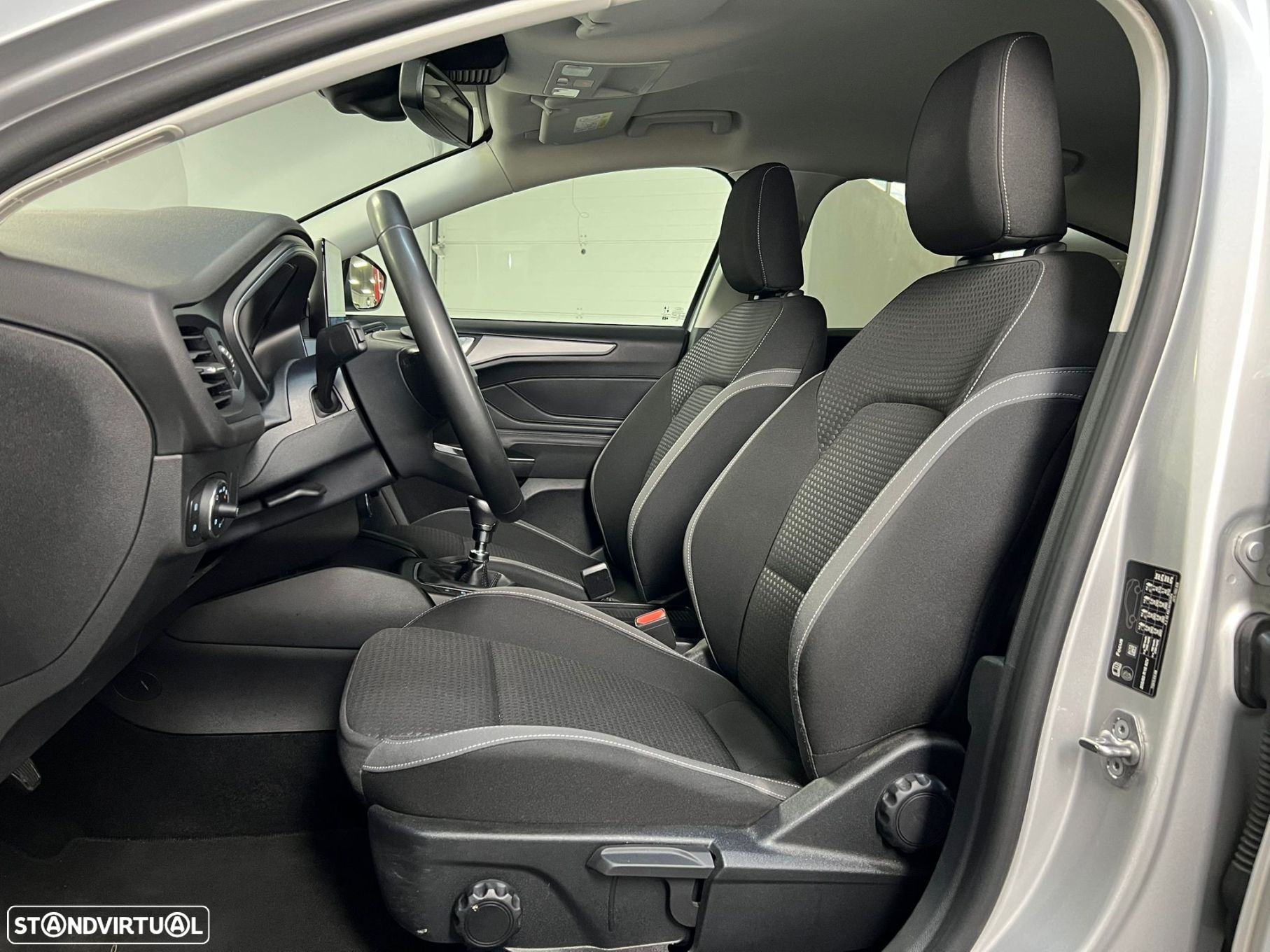 Ford Focus 1.0 EcoBoost MHEV Active - 6