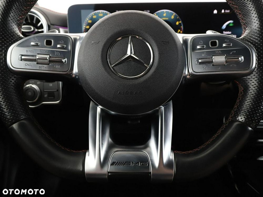 Mercedes-Benz CLA AMG 35 4-Matic 7G-DCT - 22