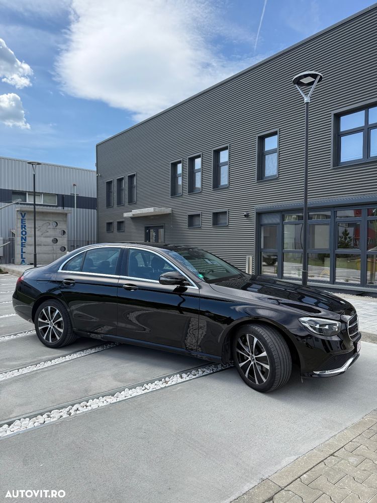 Mercedes-Benz E - 13