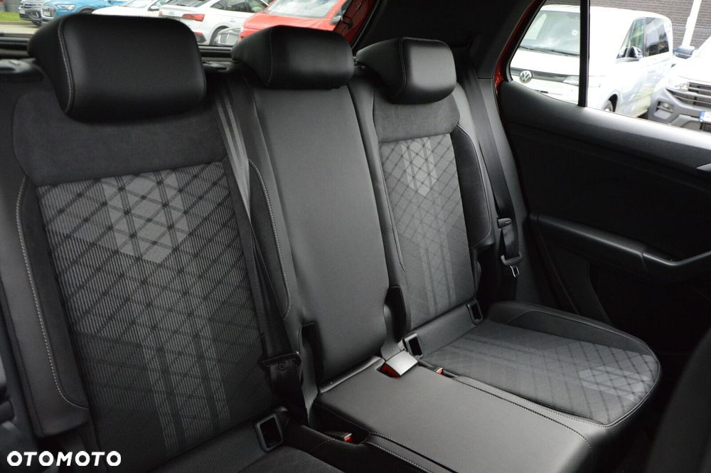 Volkswagen T-Cross 1.0 TSI R-Line Plus DSG - 25