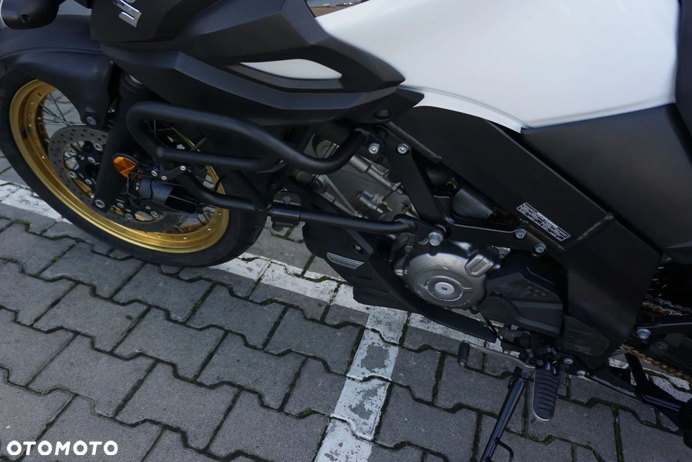 Suzuki V-STROM - 6