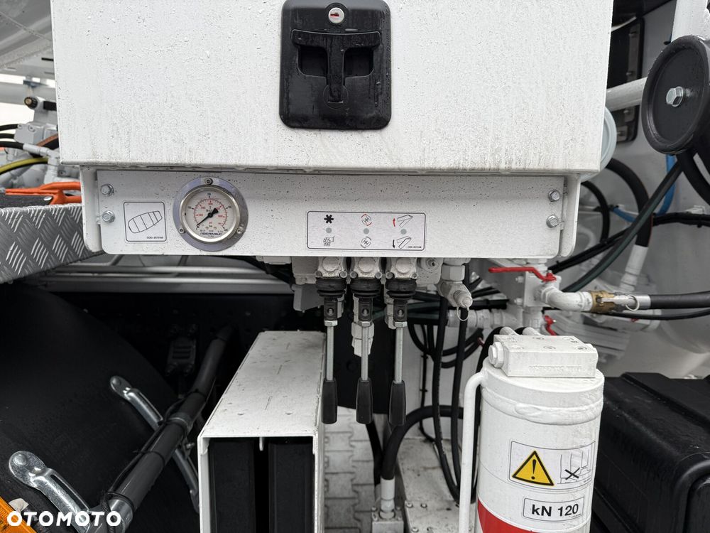 Mercedes-Benz AROCS 4146 8X4 EURO6 POMPOGRUSZKA SERMAC 4Z28 - 24