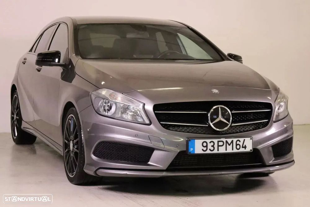 Mercedes-Benz A 200 d AMG Line - 1