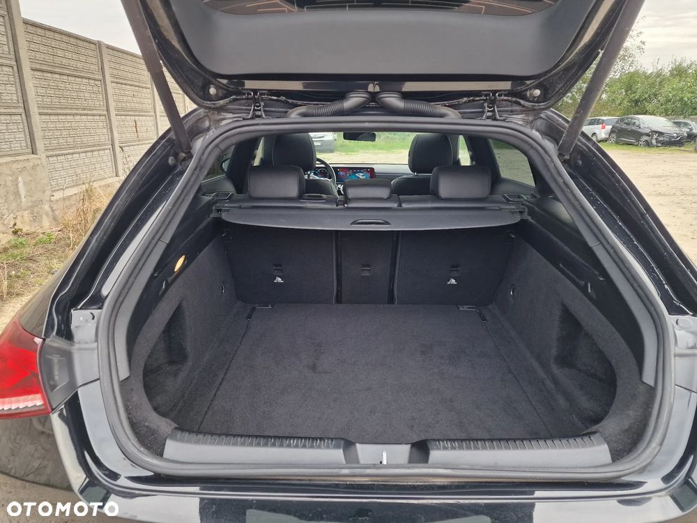 Mercedes-Benz CLA 180 d Shooting Brake Edition 2022 - 22