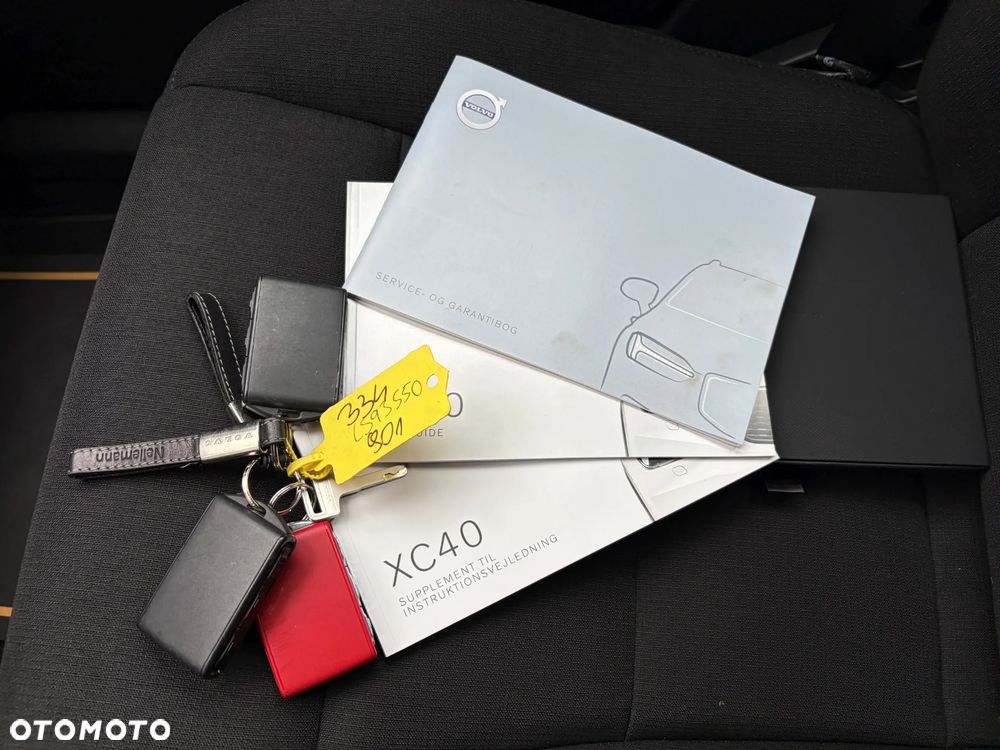 Volvo XC 40 D3 Momentum Pro - 36