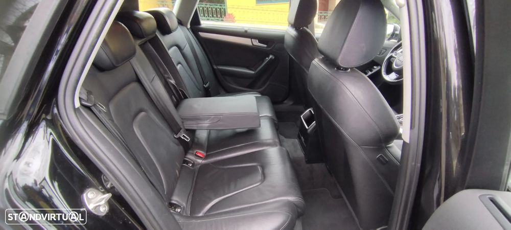 Audi A4 Avant 2.0 TDI Business Line S-line - 8