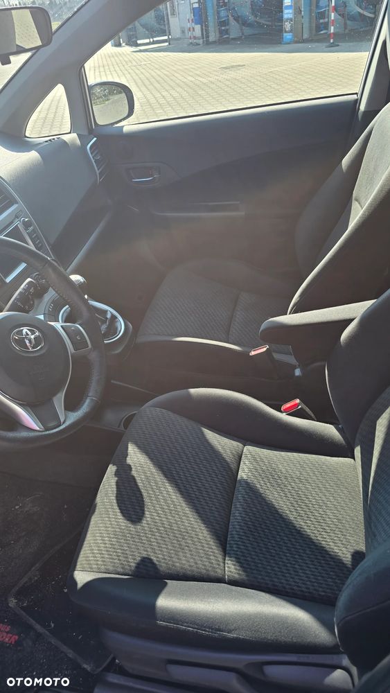 Toyota Verso S 1.33 VVT-i Life - 9