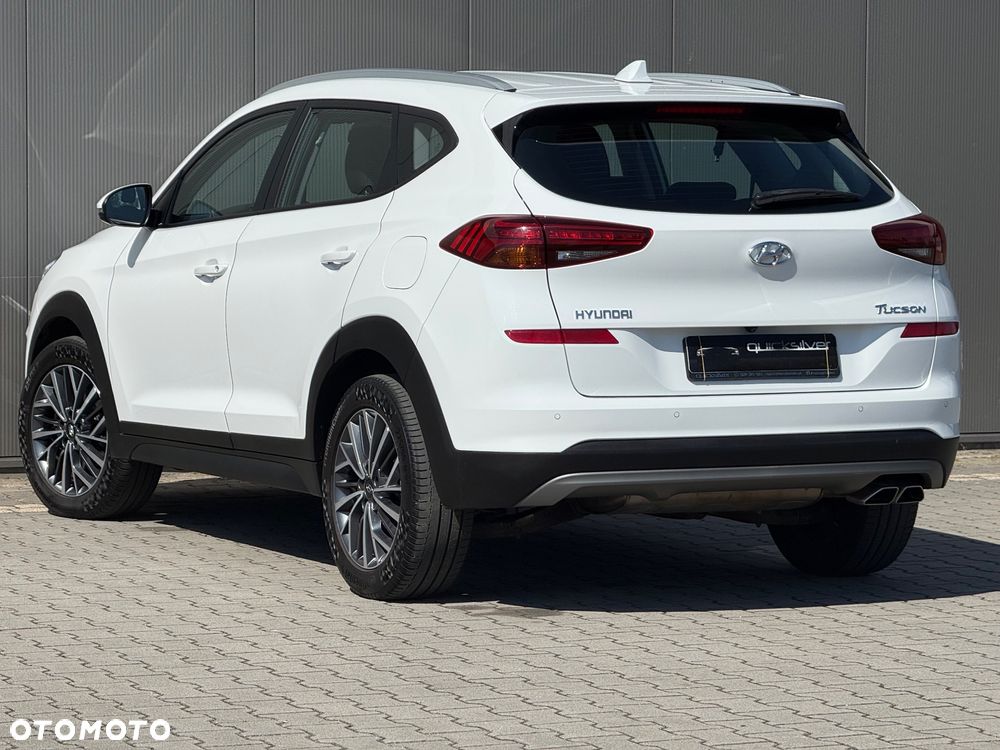 Hyundai Tucson - 8