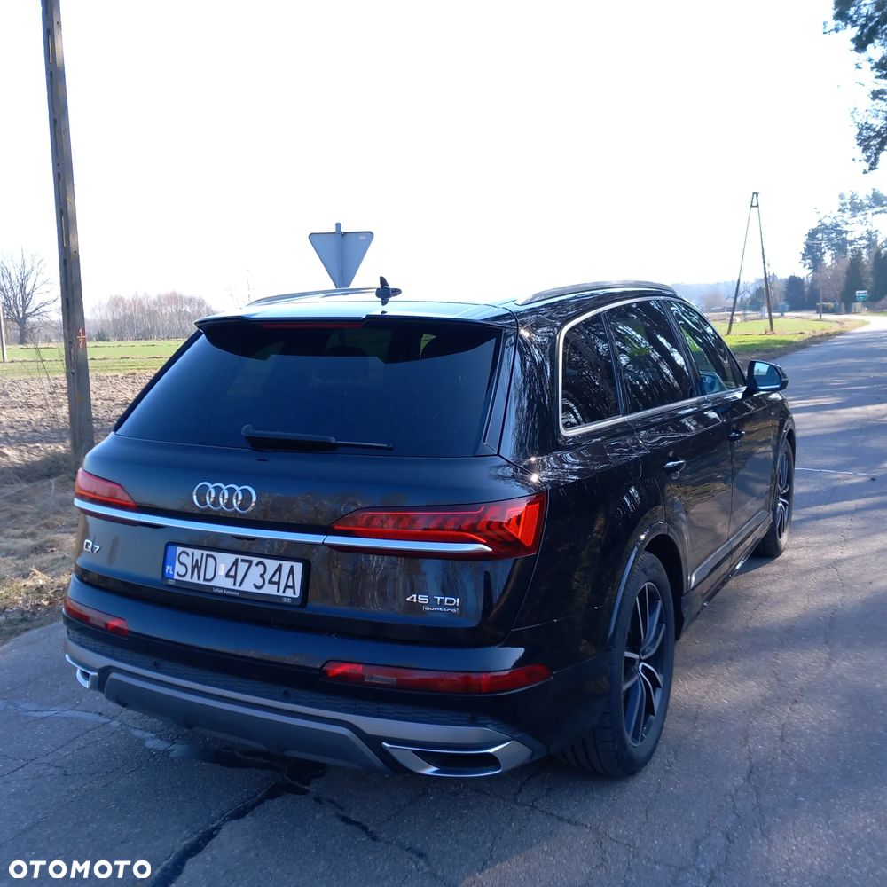 Audi Q7 - 8