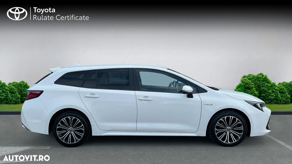 Toyota Corolla 1.8 HSD TS Dynamic - 25