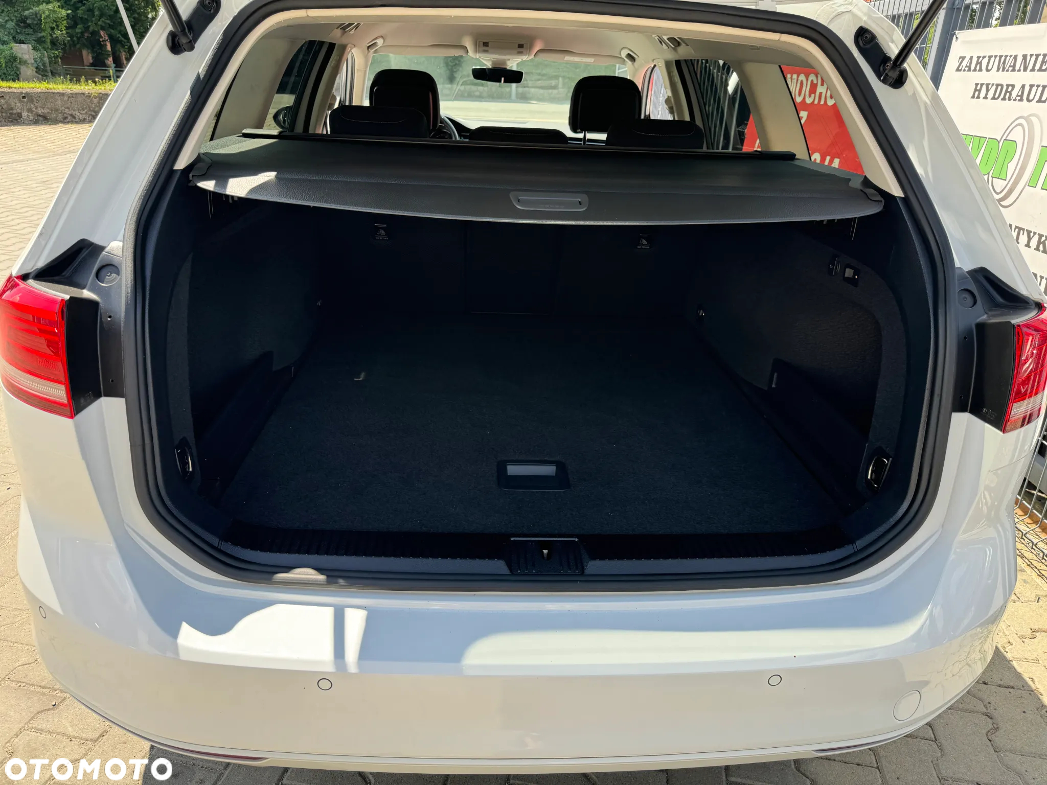 Volkswagen Passat 2.0 TDI BMT Comfortline - 31