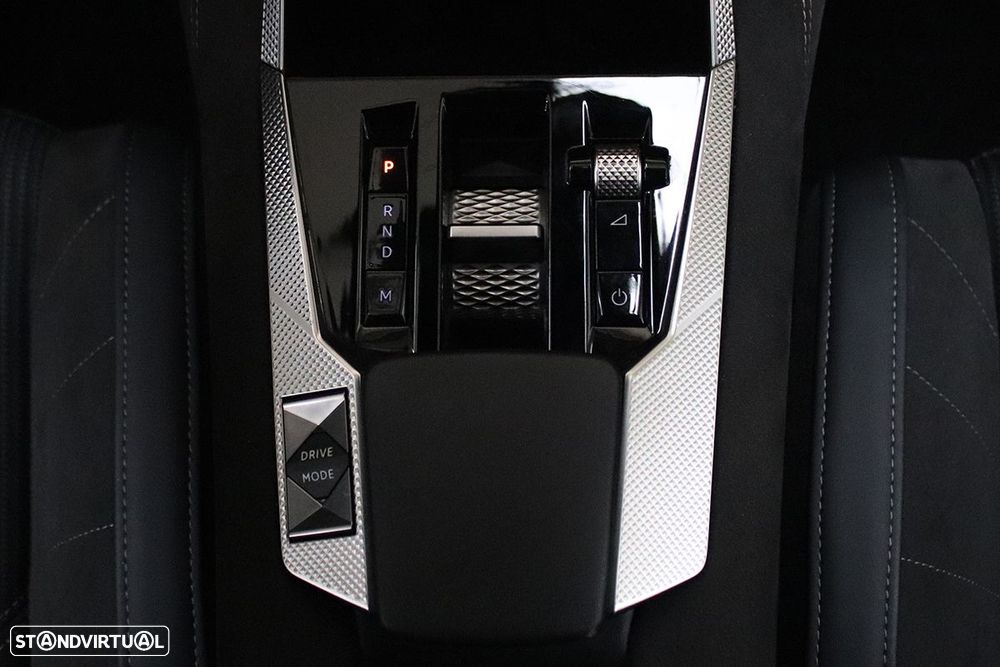 DS DS4 4 1.2 PureTech Performance Line EAT8 - 13