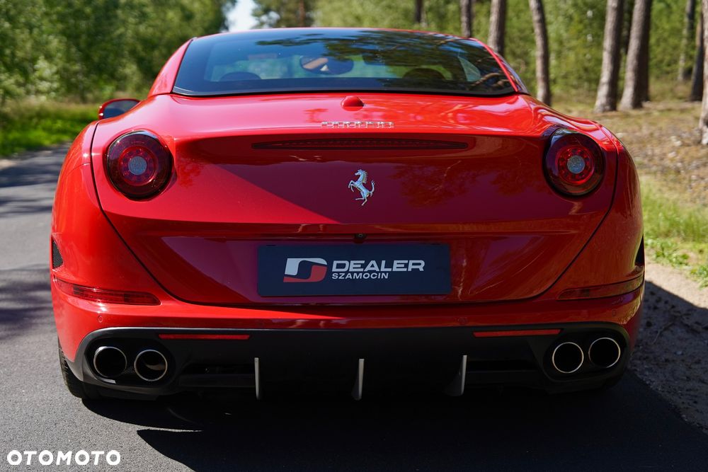 Ferrari California T - 29