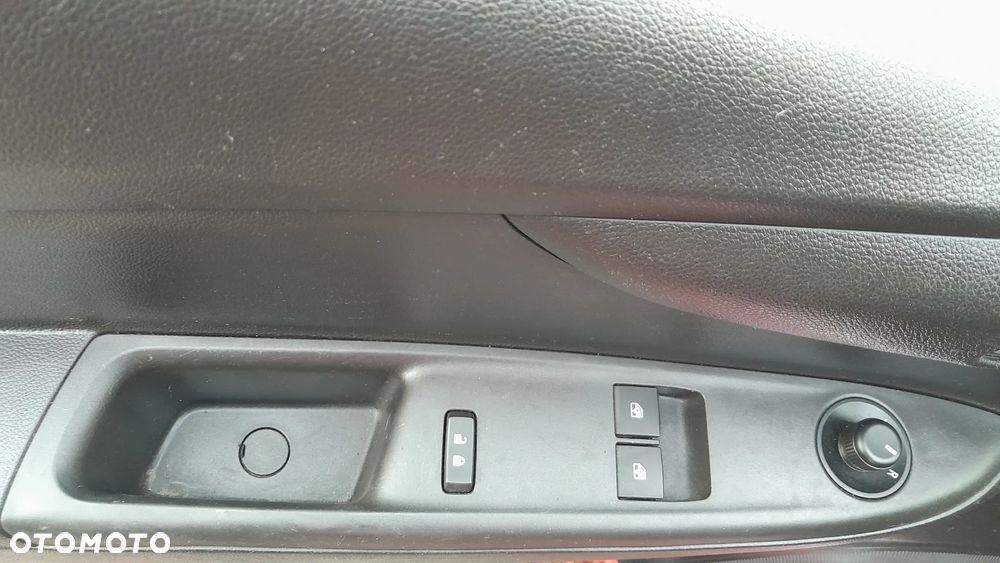 Opel Karl 1.0 Rocks - 11