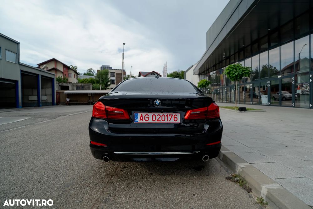 BMW Seria 5 520d Efficient Dynamics Edition Aut. Luxury Line - 3