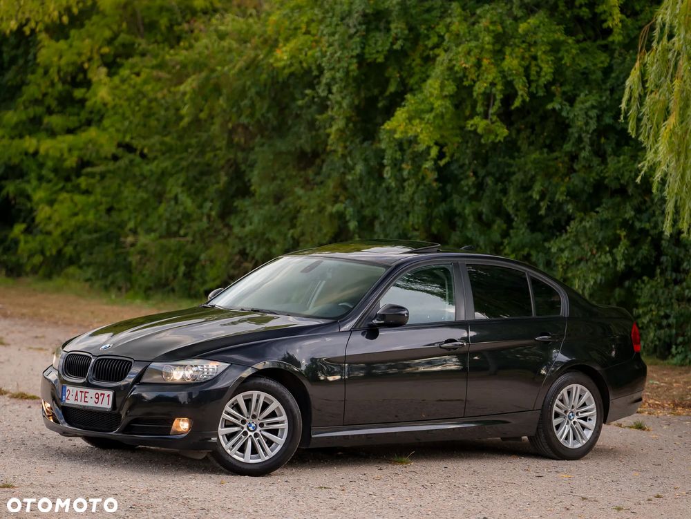 BMW Seria 3 318i Edition Exclusive - 2