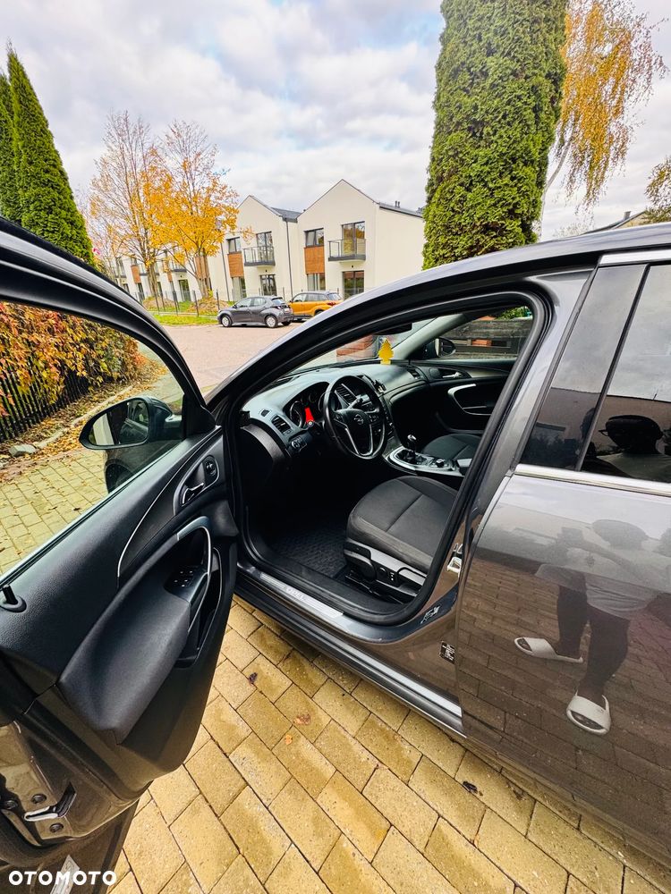 Opel Insignia 1.6 - 4