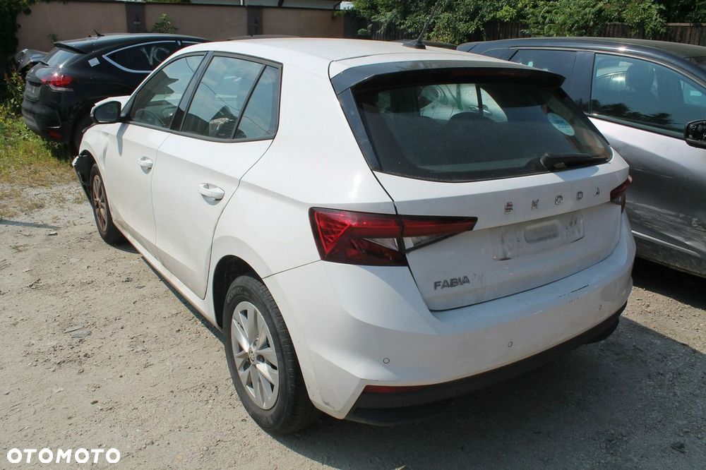 Skoda Fabia - 2