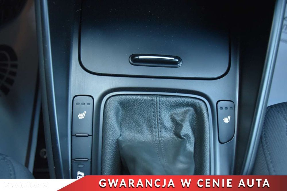 Kia Carens 1.6 GDI Edition 7 - 18
