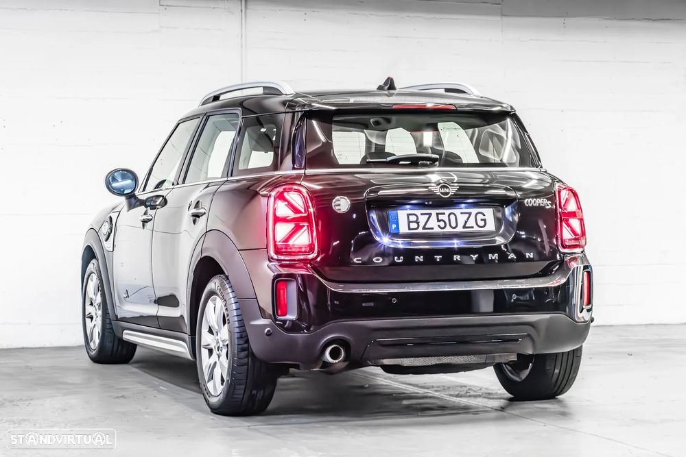 MINI Countryman Cooper SE ALL4 Classic Auto - 5
