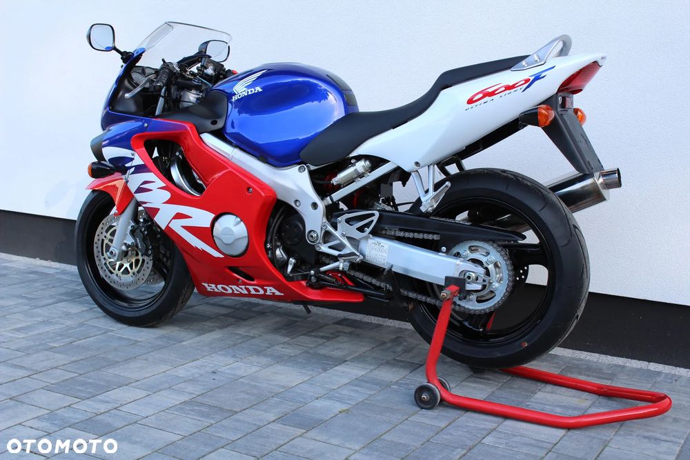 Honda CBR - 4