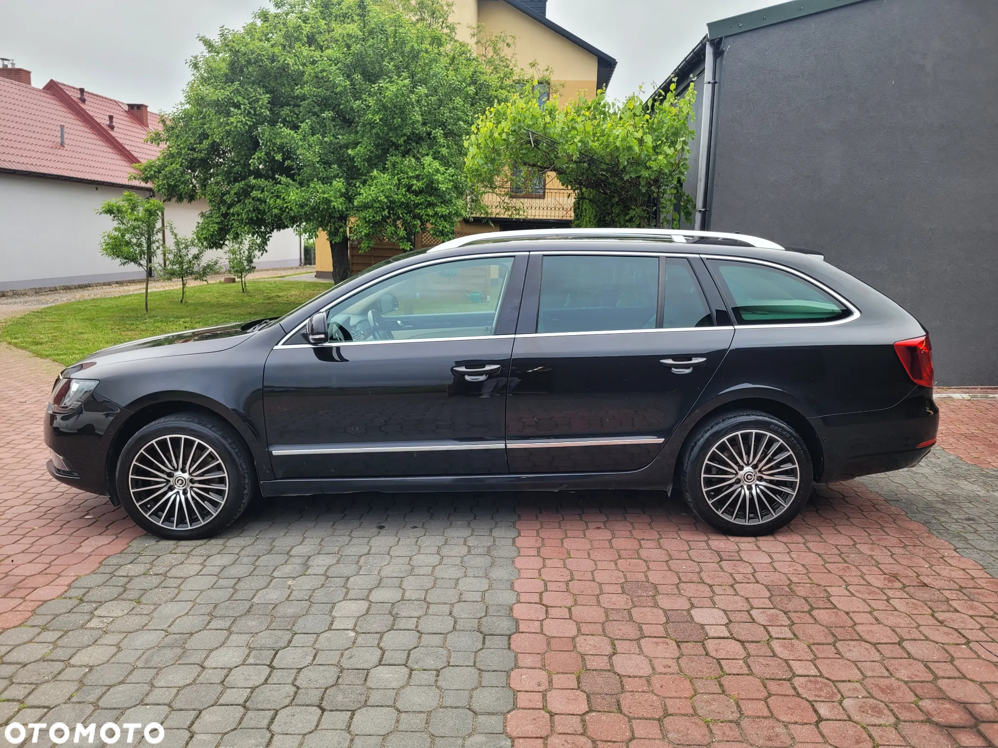 Skoda Superb 2.0 TDI 4x4 Platinum DSG - 6
