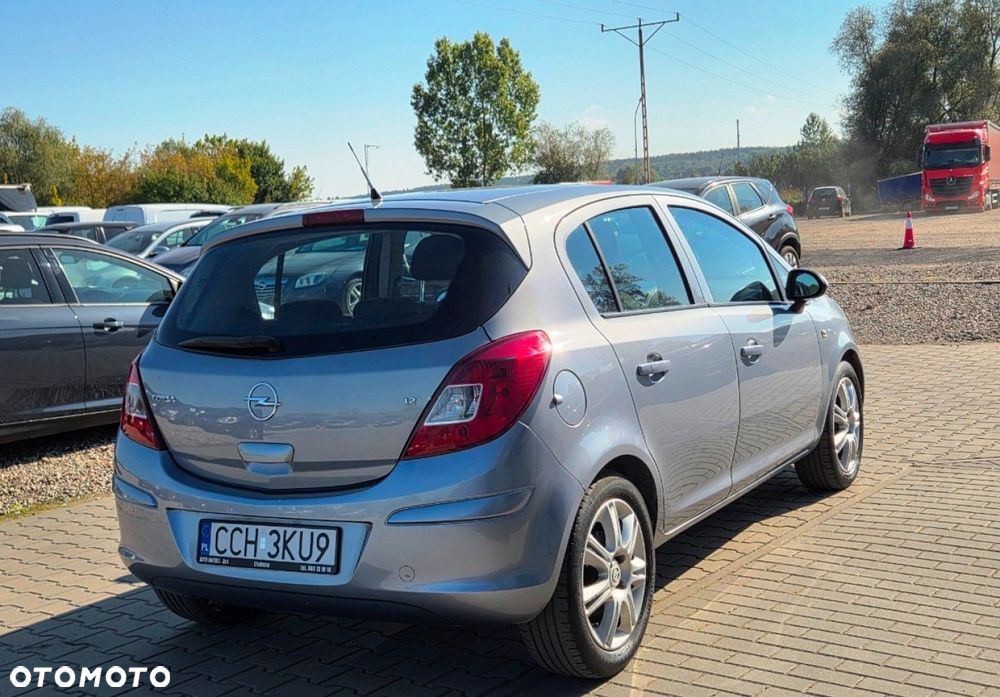 Opel Corsa - 3