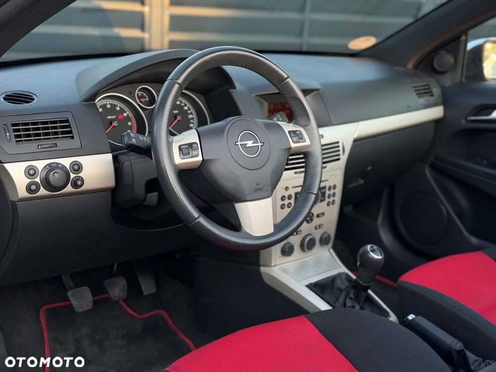 Opel Astra 1.6 Edition - 15