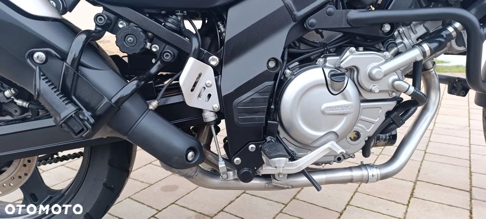 Suzuki V-STROM - 25