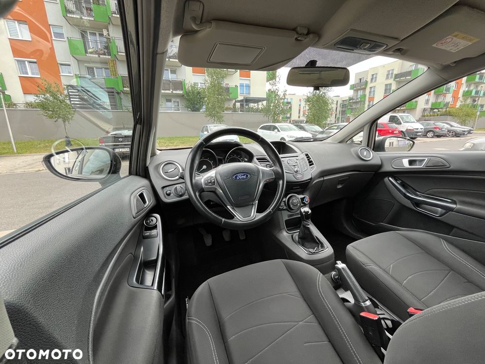 Ford Fiesta 1.25 Gold X EU6 - 24