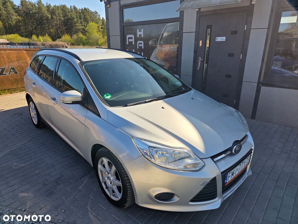 Ford Focus 1.6 TDCi DPF Start-Stopp-System SYNC Edition - 2