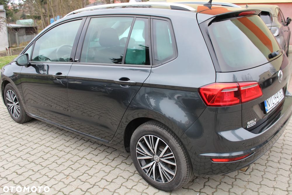 Volkswagen Golf Sportsvan - 10
