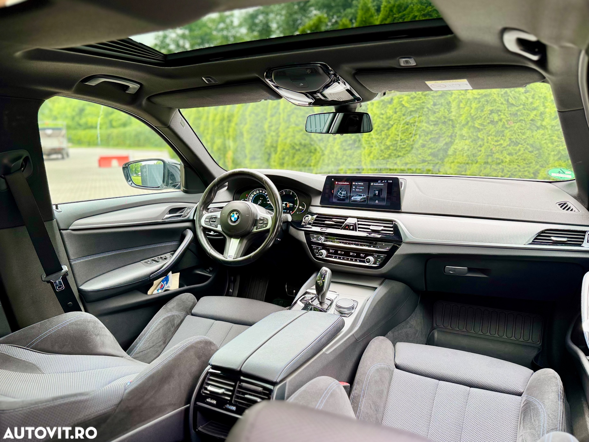 BMW Seria 5 520d xDrive AT - 7